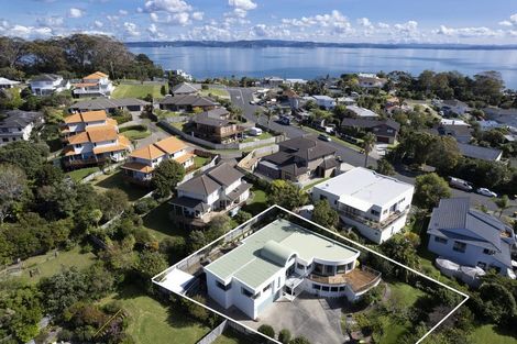 Photo of property in 5 Castaway Place, Gulf Harbour, Whangaparaoa, 0930