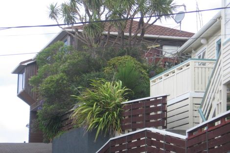 Photo of property in 119b Washington Avenue, Brooklyn, Wellington, 6021