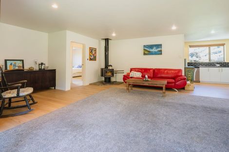 Photo of property in 577 Little Akaloa Road, Little Akaloa, 7583