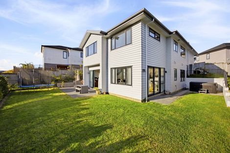 Photo of property in 3 Maka Terrace, Orewa, 0931