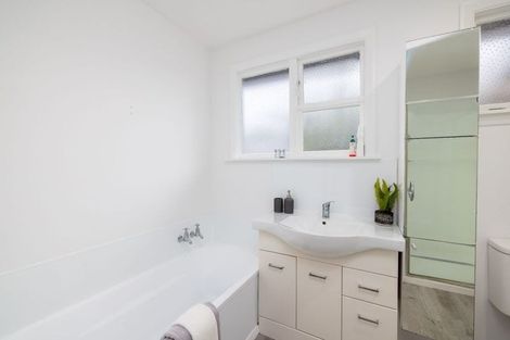 Photo of property in 102 Eureka Street, Aranui, Christchurch, 8061