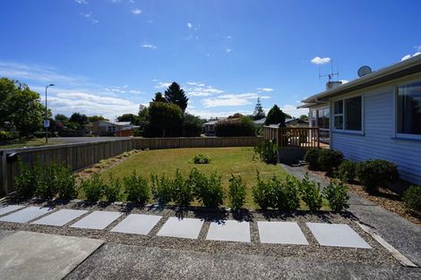 Photo of property in 32 Resthill Crescent, Glenview, Hamilton, 3206