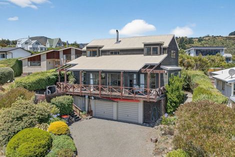 Photo of property in 11 Emerson Crescent, Diamond Harbour,  8971