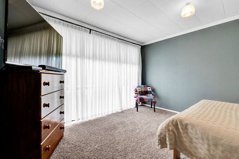 Photo of property in 2227 Skeet Road, Auroa, Hawera, 4678