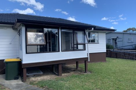 Photo of property in 22 Penfold Place, Henderson, Auckland, 0610