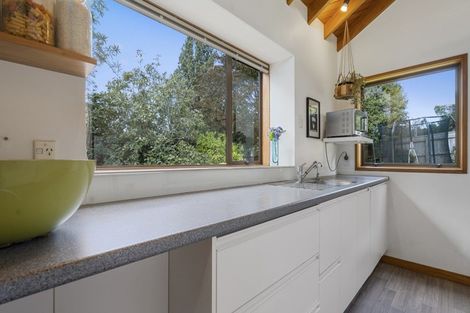 Photo of property in 11 Cannon Street, Westown, New Plymouth, 4310