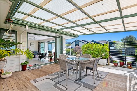 Photo of property in 18 Hamon Place, Pukehangi, Rotorua, 3015