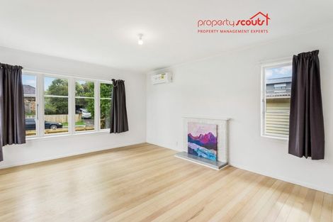 Photo of property in 16 Serjeant Street, Henderson, Auckland, 0612