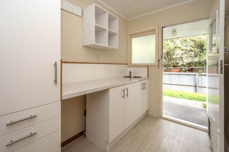 Photo of property in 6a Meldrum Place, Bishopdale, Christchurch, 8051