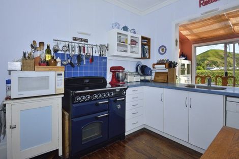 Photo of property in 53 Fortescue Street, Mahia, Nuhaka, 4198