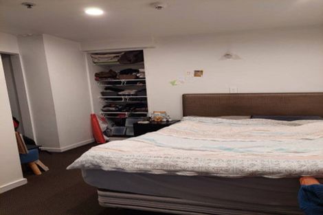 Photo of property in Terrace Heights Apartments, 3f/163 The Terrace, Wellington Central, Wellington, 6011