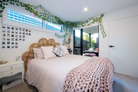 Photo of property in 18a Marama Street, Castor Bay, Auckland, 0620