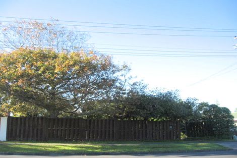 Photo of property in 71 Bleakhouse Road, Howick, Auckland, 2014