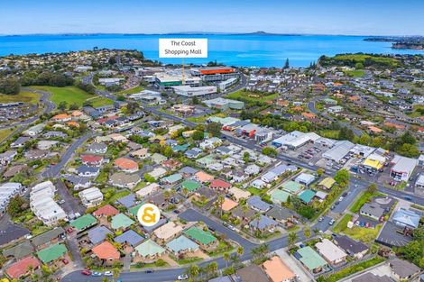 Photo of property in 12 Red Hibiscus Road, Stanmore Bay, Whangaparaoa, 0932