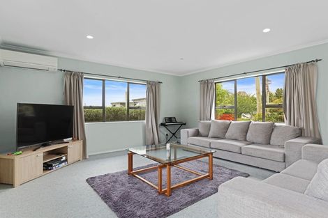 Photo of property in 2/69 Ngamotu Road, Hilltop, Taupo, 3330