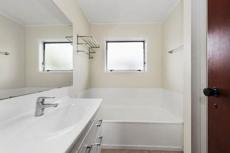 Photo of property in 22 Cullimore Street, Pukete, Hamilton, 3200