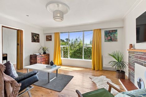 Photo of property in 28 Annandale Street, Lynmouth, New Plymouth, 4310