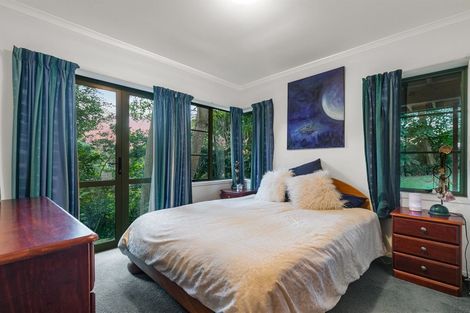 Photo of property in 7a Lake Road, Northcote, Auckland, 0627