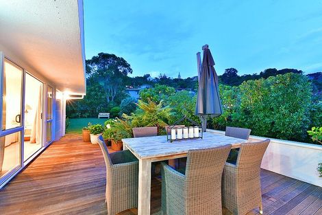 Photo of property in 46 Matakatia Parade, Matakatia, Whangaparaoa, 0930