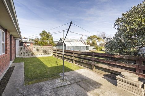 Photo of property in 16 Blenheim Place, Feilding, 4702