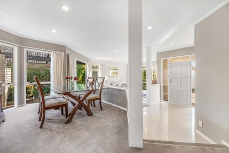 Photo of property in 5 Bronte Place, Somerville, Auckland, 2014