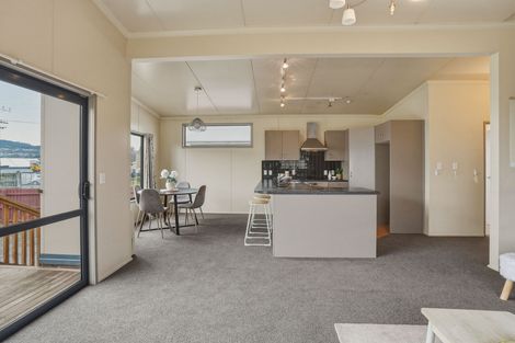 Photo of property in 3 Clariton Avenue, Green Island, Dunedin, 9018