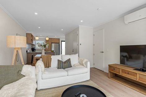 Photo of property in 200c Springfield Road, St Albans, Christchurch, 8014