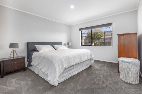 Photo of property in 21a Dennis Taylor Court, Paraparaumu, 5032