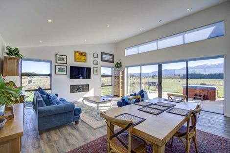 Photo of property in 1096 Woodstock Road, View Hill, Oxford, 7495