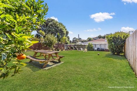 Photo of property in 9 Parris Street, Moturoa, New Plymouth, 4310