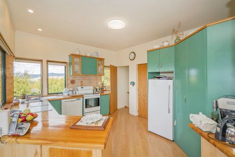 Photo of property in 194 Centennial Drive, Whitianga, 3510