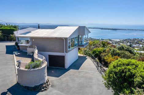 Photo of property in 7 Belleview Terrace, Mount Pleasant, Christchurch, 8081