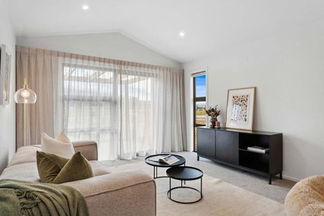 Photo of property in 10 Booth Drive, Cromwell, 9310