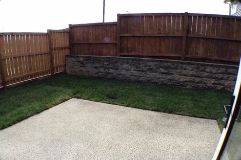 Photo of property in 1 Andrew Jack Road, Silverdale, 0932