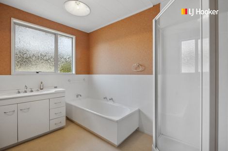 Photo of property in 105 Barr Street, Kenmure, Dunedin, 9011