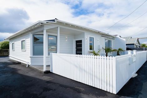 Photo of property in 56 Victoria Road, Saint Kilda, Dunedin, 9012