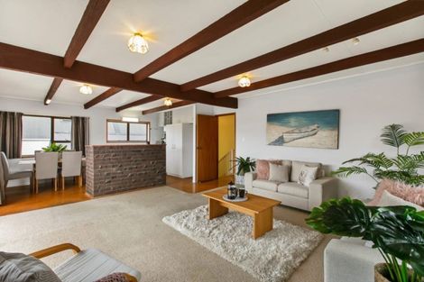 Photo of property in 34 Zealandia Road, Manly, Whangaparaoa, 0930