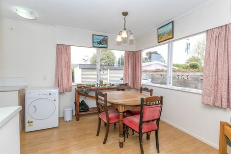 Photo of property in 3 Totara Drive, St Andrews, Hamilton, 3200