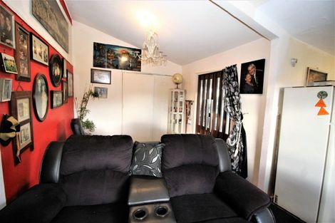 Photo of property in 3 Richardson Street, Woodville, 4920