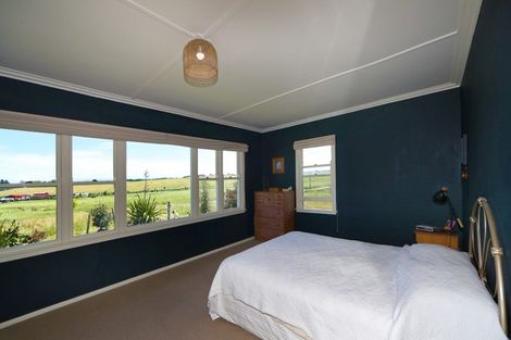 Photo of property in 30 Kawera Road, Pukehamoamoa, Hastings, 4179