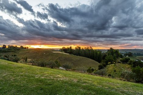 Photo of property in 10 Quarry Ridge, Poraiti, Napier, 4182