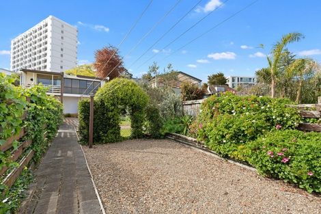 Photo of property in 2b Lake Crescent, Hamilton Lake, Hamilton, 3204