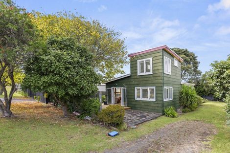 Photo of property in 24 Uenuku Avenue, Raglan, 3225