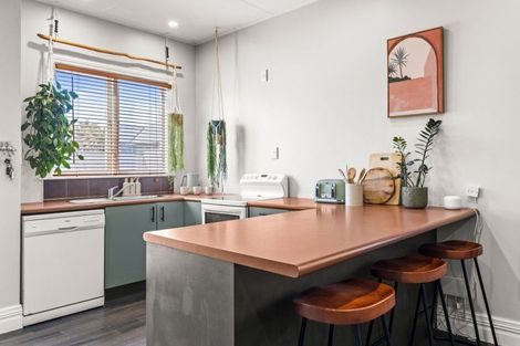 Photo of property in 1/904 Victoria Street, Parkvale, Hastings, 4122