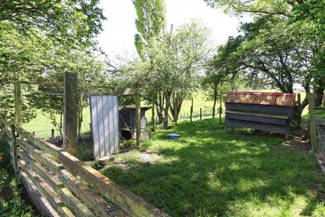 Photo of property in 1183 Masterton Stronvar Road, Wainuioru, Masterton, 5890