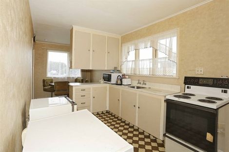 Photo of property in 17 Dumbarton Place, Strathern, Invercargill, 9812