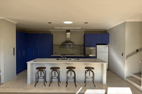 Photo of property in 127 Victoria Street, Cambridge, 3434