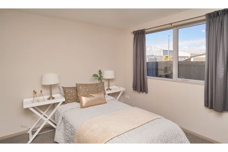 Photo of property in 15b Roberts Road, Hei Hei, Christchurch, 8042