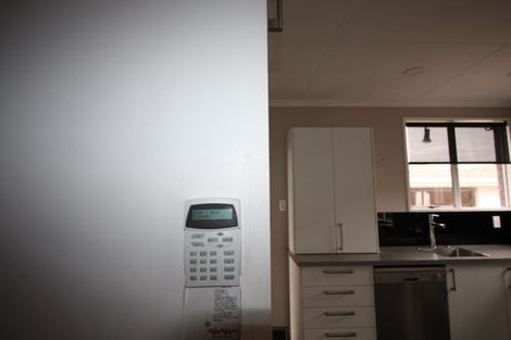 Photo of property in 12 Raglan Avenue, Cloverlea, Palmerston North, 4412