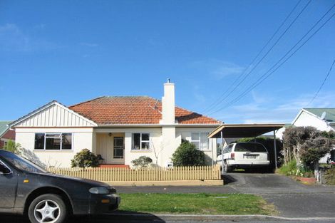 Photo of property in 123 Brooklands Road, Brooklands, New Plymouth, 4310